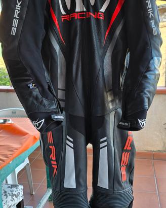 Tuta moto intera Berik pelle 52 - Pari al nuovo