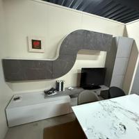 Parete attrezzata moderna