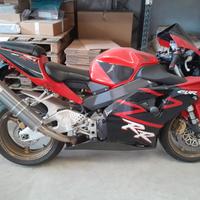 Honda CBR 900 RR 