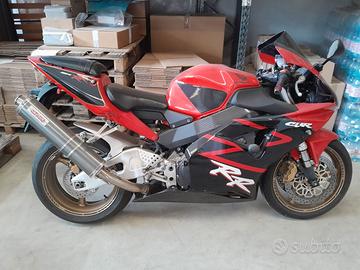 Honda CBR 900 RR 