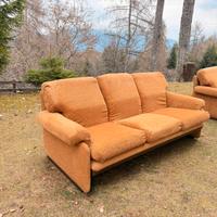 Divano tre posti sfoderabili con poltrona abbinata