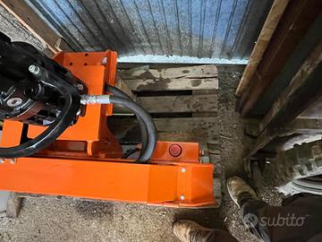 Motosega idraulica per escavatore