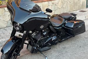 Street glide special black
