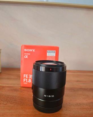 Sony FE 35mm 1.8 con scatola 