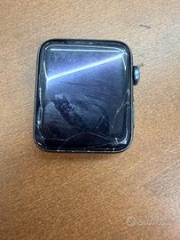 Apple Watch serie 3 schermo rotto