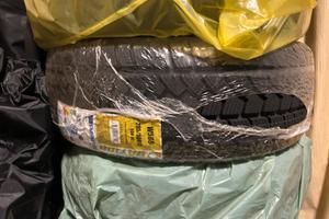 Gomme Invernali Ovation (5pz) W586 205/50 R17 93h