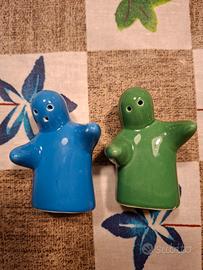 Coppia Saliera/ Pepiera Ceramica " Hugging Ghosts"