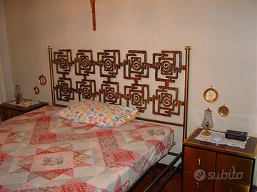 letto in ottone anni 70