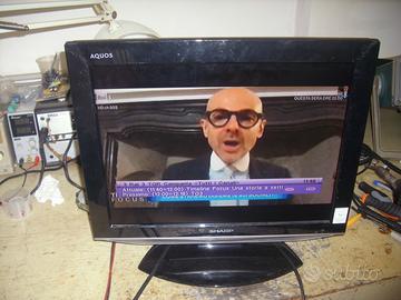 Tv lcd sharp da 20 pollici