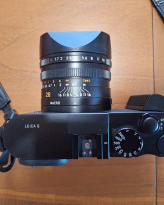 Leica Q typ 116 ancora in garanzia