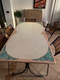 tavolo in pietra vulcanica