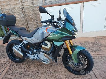 Moto Guzzi V100S Mandello 