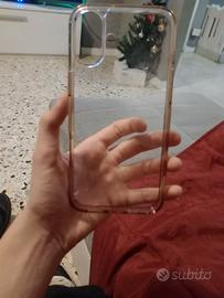custodia trasparente iPhone 16 