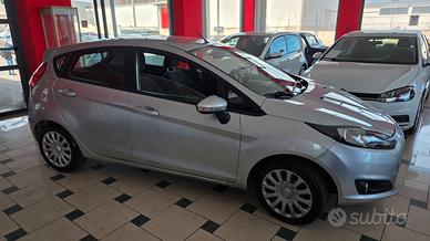 Ford Fiesta 1.5 TDCi 75CV 5 porte Titanium