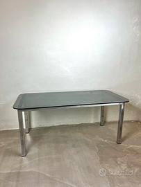 Tavolo da pranzo anni '70 con piano in vetro fumè