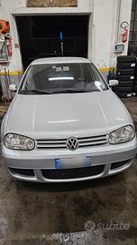 Volkswagen Golf 4° serie 1.6 16V 5p 2002