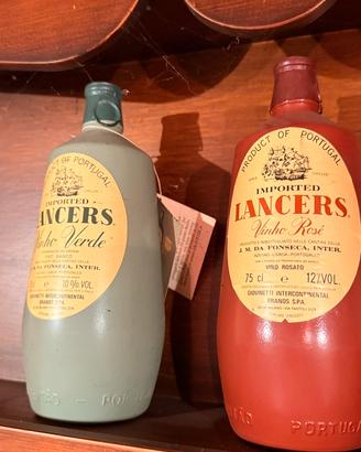 Bottiglie di vino Lancers
