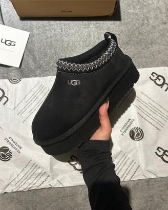 Ugg tazz