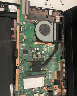 Scheda madre Asus rysen5