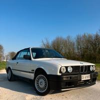 BMW E30 1990 320i cabrio