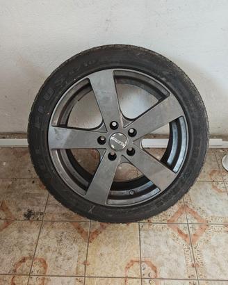 Cerchi con gomme invernali