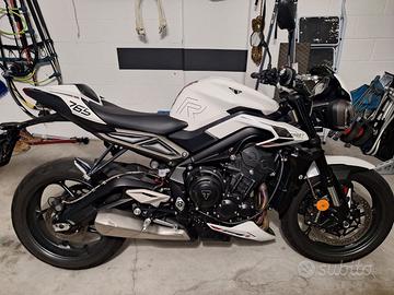 Triumph Street Triple R