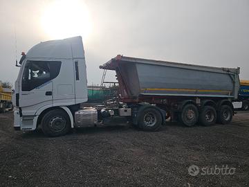 semirimorchio ribaltabile da roccia e iveco 480