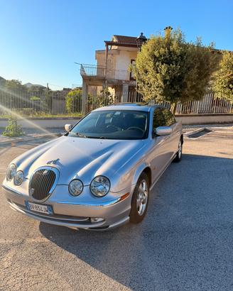 Jaguar S-Type