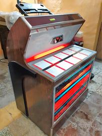 Juke box