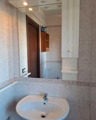 Mobile bagno e lavandino