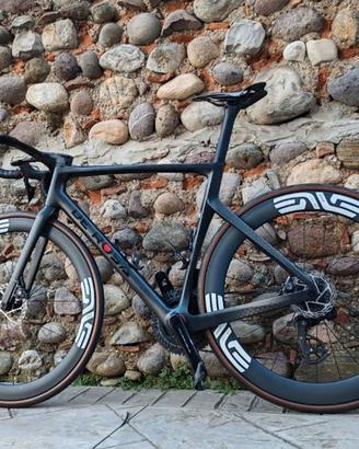 De Rosa 70 Carbon Dura-Ace Di2 12v – 6,84 kg