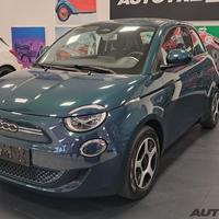 FIAT 500 500e Berlina 23,8 kWh Action