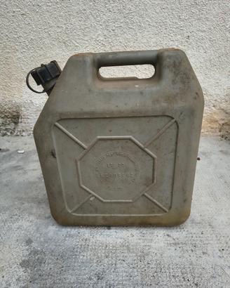 9 taniche per idrocarburi da 20 litri
