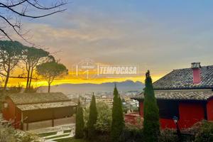 Villa da sogno con 5 unità autonome