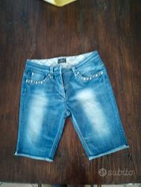 Bermuda jeans