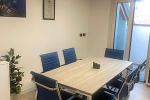 Abbiategrasso centro - Stanza con 2 postazioni in