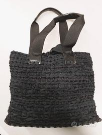Borsetta nera in crochet