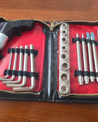Trousse attrezzi vintage Agip - Kit emergenza auto