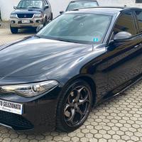 Alfa Romeo Giulia 2.2 Turbodiesel 210 CV AT8 AWD Q