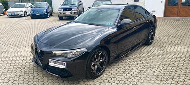 Alfa Romeo Giulia 2.2 Turbodiesel 210 CV AT8 AWD Q