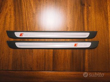 Battitacco Anteriore Originali Audi RS3 (8V) – Ver