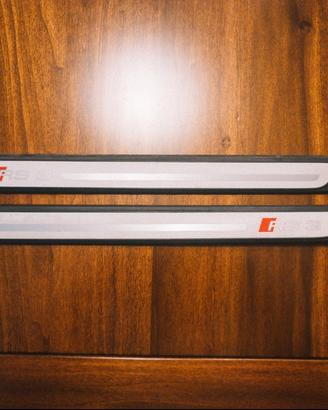 Battitacco Anteriore Originali Audi RS3 (8V) – Ver