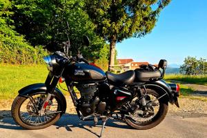 Royal Enfield Classic 350 Stealth Black