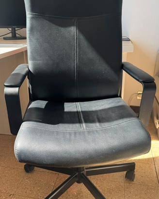 Sedia poltrona da ufficio nera ikea