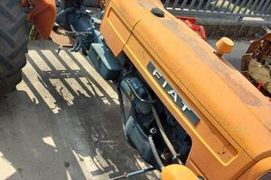 TRATTORE FIAT 215 RICAMBI