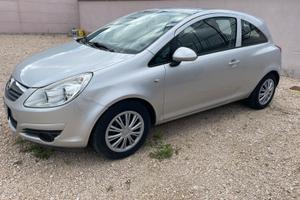 Opel corsa prezzo affar