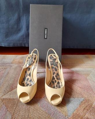 Décolleté Dolce&Gabbana in Vernice Crema