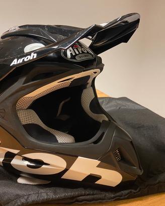 Casco Airoh come nuovo