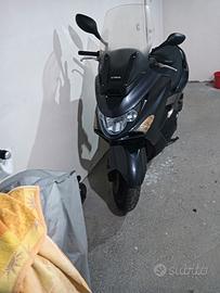 scooter comodissimo 