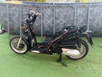 Honda sh 300 abs